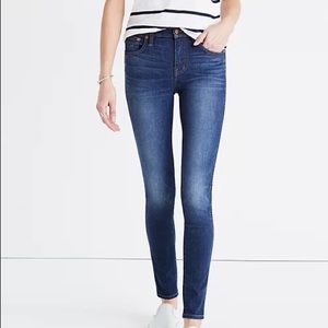 Madewell Women’s 9” High Rise Skinny Skinny Jeans, size 25